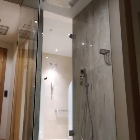 坎波阿莫酒店 4*