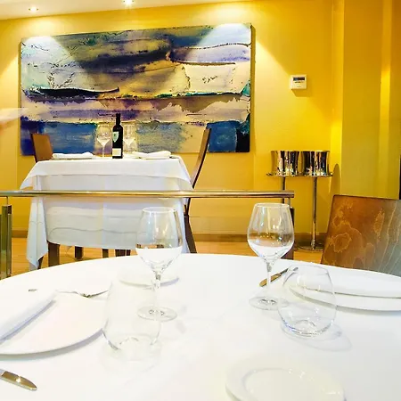 Otel Campoamor Oviedo