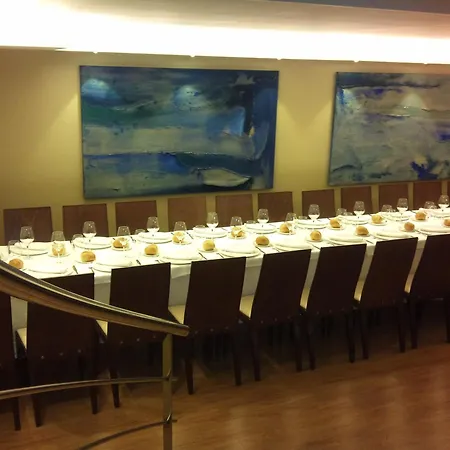 Campoamor オビエド