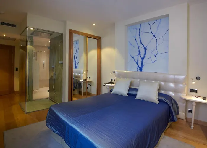 Campoamor Готель Ов'єдо