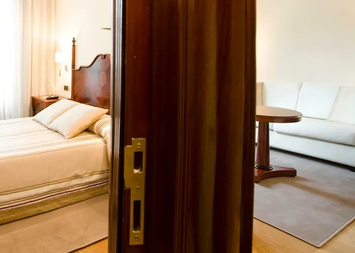 Готель Campoamor 4*